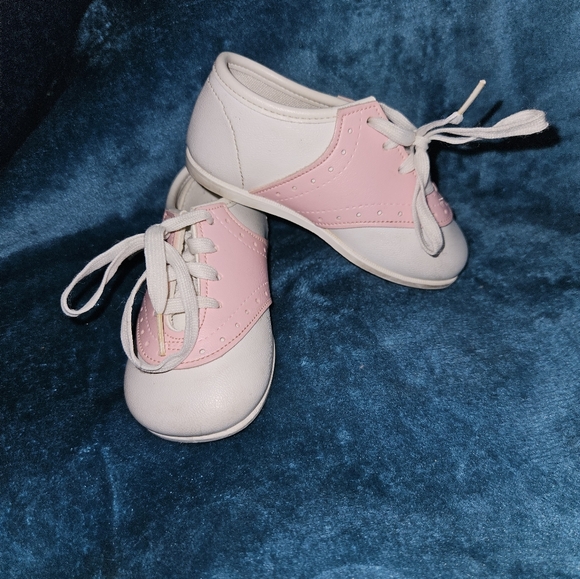 Buster browns saddleback shoes - Picture 2 of 8